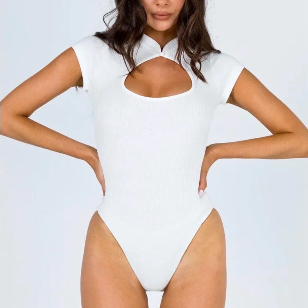 Princess Polly NWT Wildtimes White Keyhole Cutout Bodysuit US0